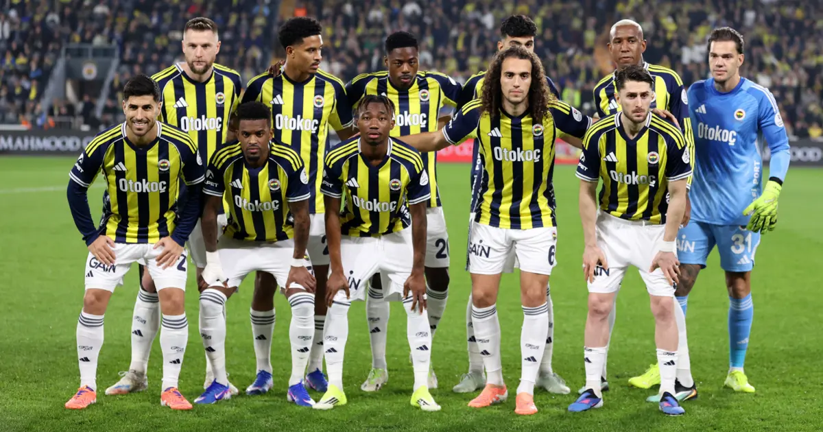 Antalyaspor-Fenerbahçe: İlk 11'de sürpriz