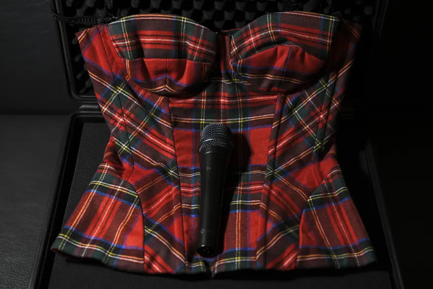 100'ÜN ÜZERİNDE ÖZEL EŞYASI BULUNUYOR 4