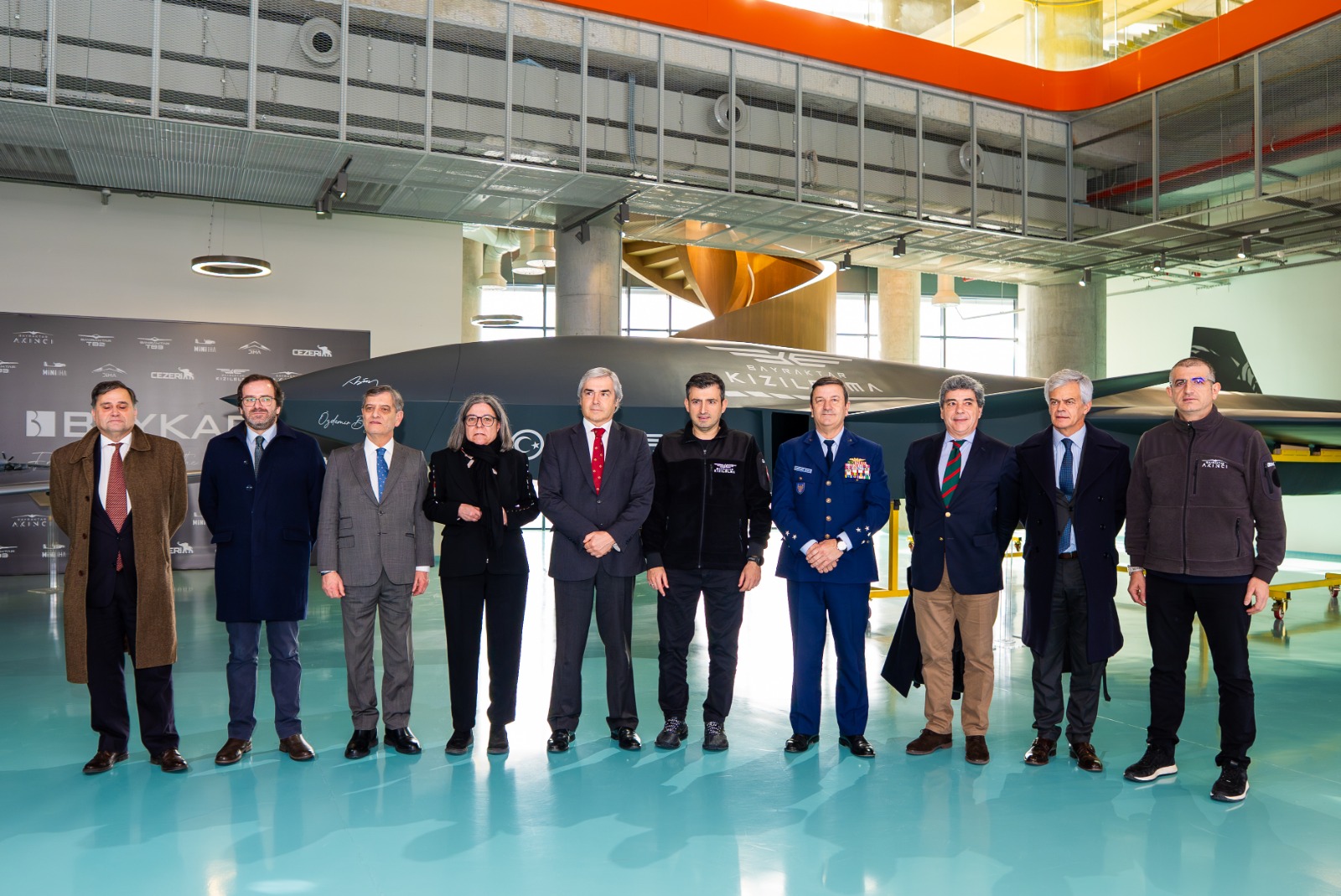 Portekiz Savunma Bakanı Melo'dan KIZILELMA'ya övgü