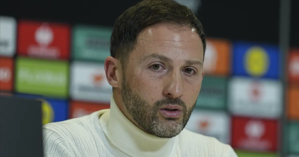 Domenico Tedesco: "Böyle olunca rakip de kokuyu aldı"