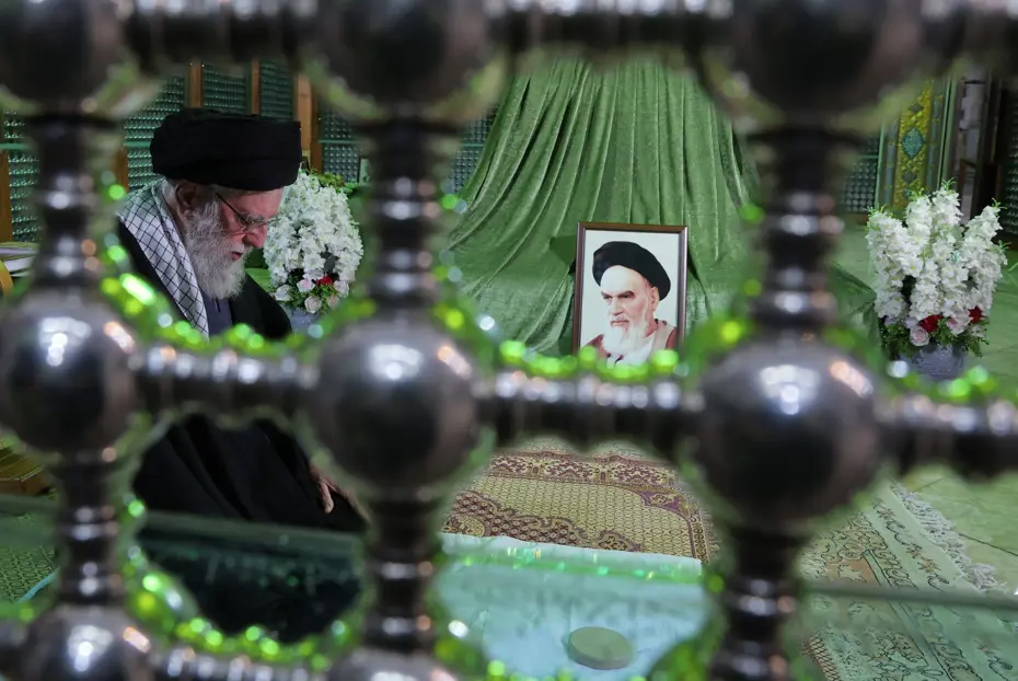 Hamaney'den ABD'ye cevap, 