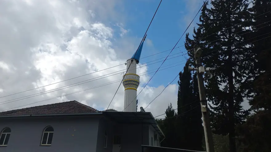 Sarı kodlu uyarının ardından yollar göle döndü, trafik kilitlendi 9