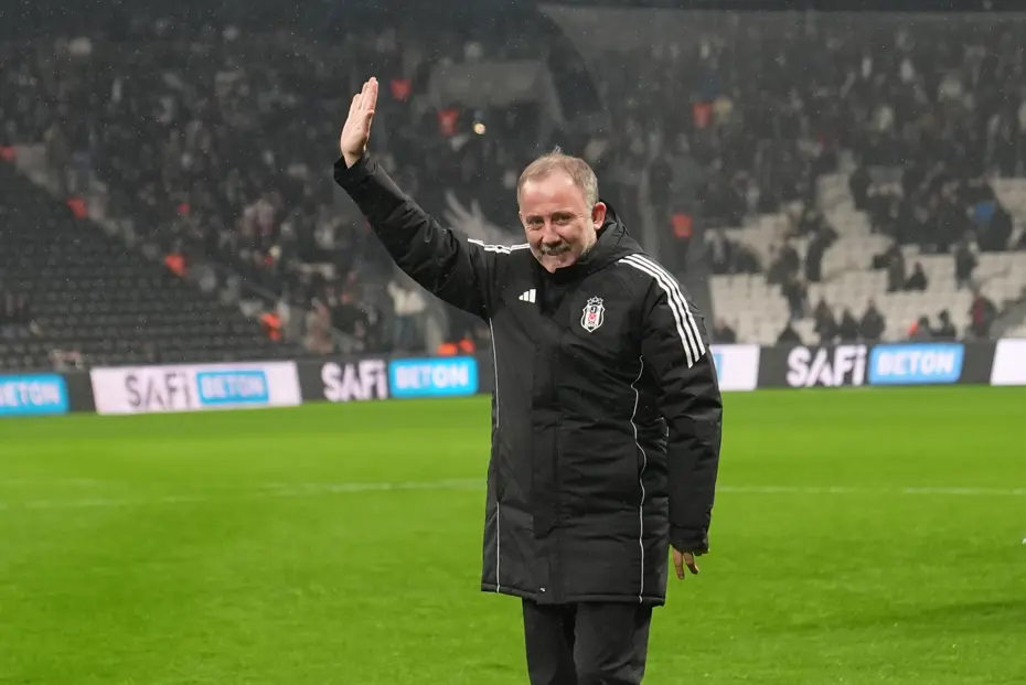 Sergen Yalçın “Üzülerek söylüyorum” diyerek açıkladı