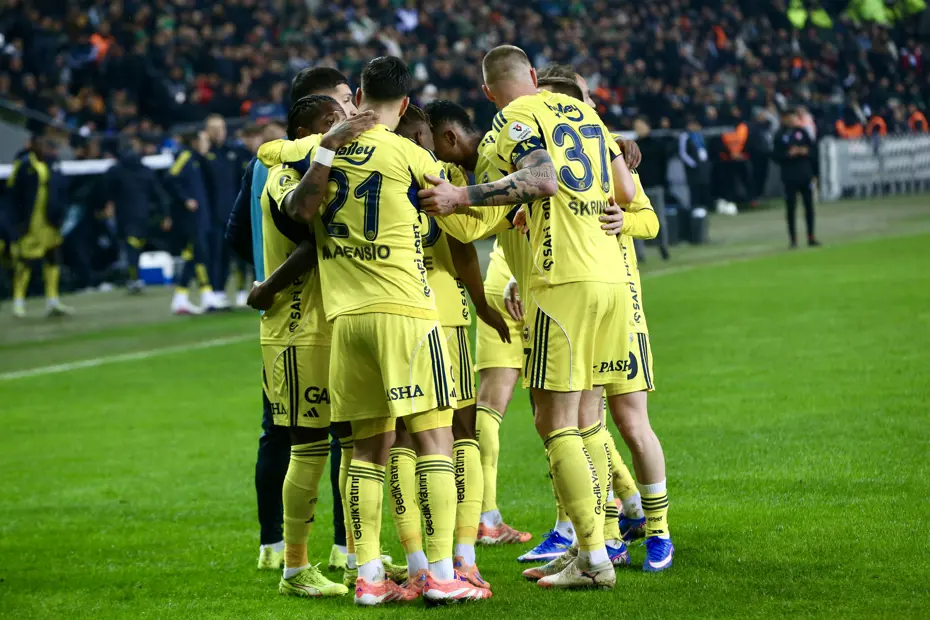 Fenerbahçe zirve takibinde 3 puan peşinde, muhtemel 11
