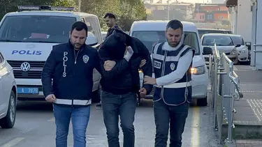 Tartışma büyüdü, eski karı koca birbirini dövdü