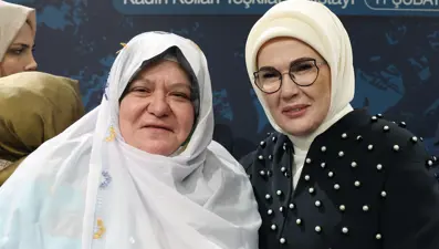 Emine Erdoğan'dan Zeynep Güneş'e destek mesajı
