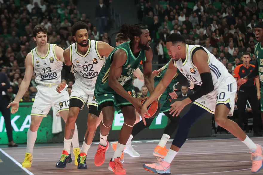 Son saniyede gelen zafer! Fenerbahçe Panathinaikos'u Atina'da devirdi 3