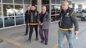 Manisa'da cinayet. 72 yaşındaki eşini bıçaklayarak öldürdü