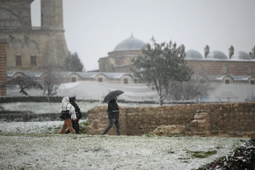 Hafta sonuna dikkat. Hava 7 seviye daha soğuyacak 1