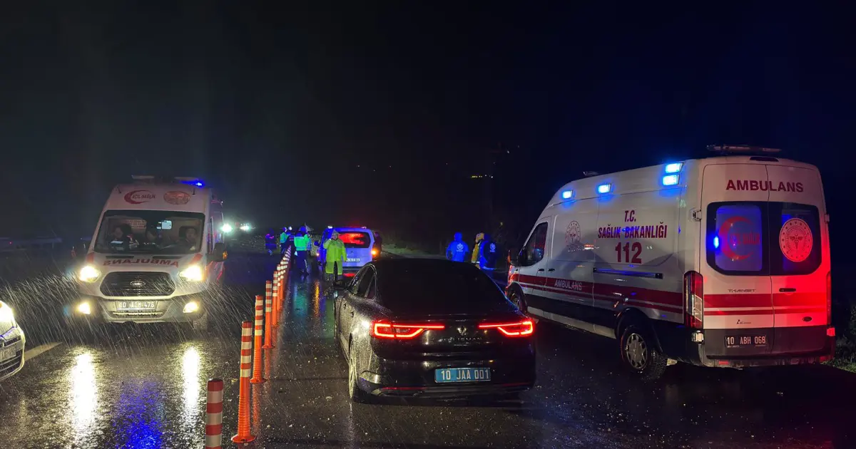 Balıkesir'de F-16 uçağı düştü, pilot şehit oldu