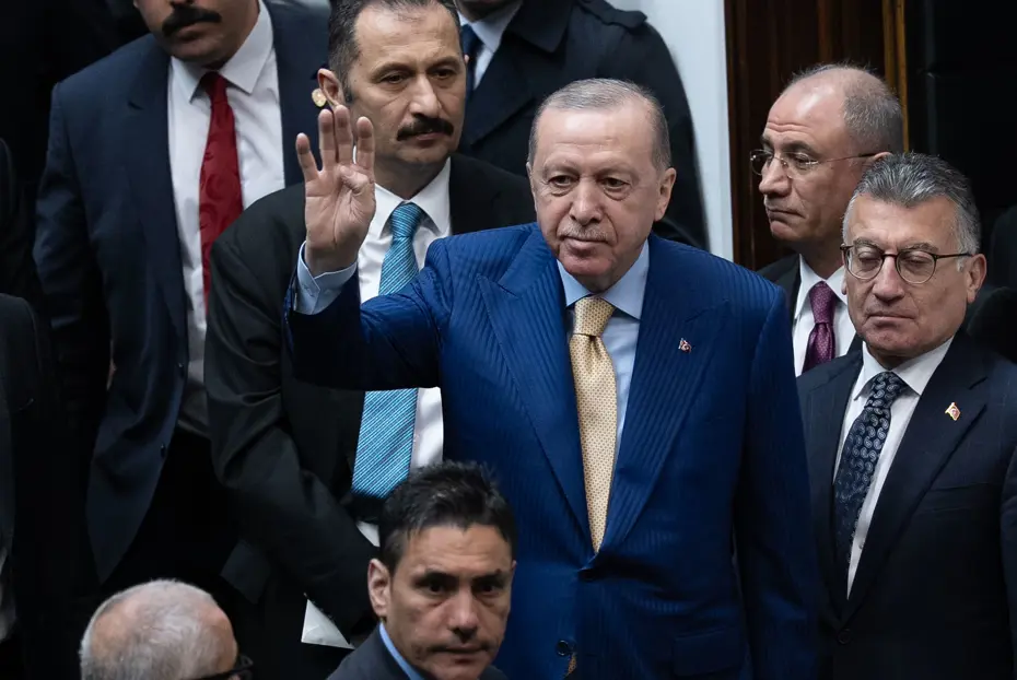 MEB'in ramazan genelgesi. Cumhurbaşkanı Erdoğan: Okul etkinlikleri anayasaya uygun