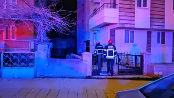 Şizofreni hastası babasıyla tartıştı, anne ve anneannesini rehin aldı