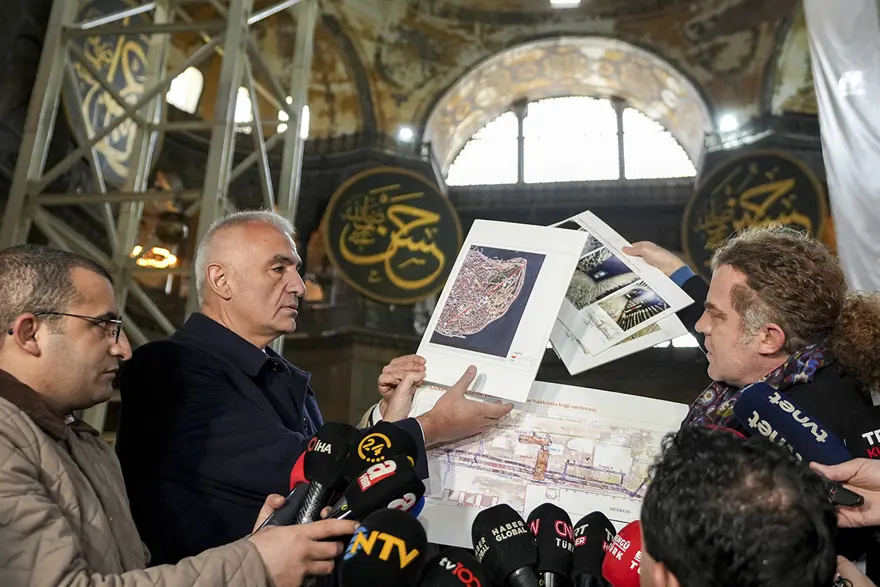 SULTANAHMET CAMİSİ'NDEKİ EN KAPSAMLI ÇALIŞMA" 6
