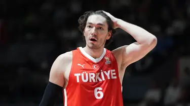 12 Dev Adam, Sırbistan'ı devirdi