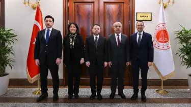 DEM Parti'den ikisi bakanlıkta kanuni regülasyon görüşmesi