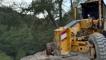 Eşini yardım ederken uçurumdan düşen kadın öldü