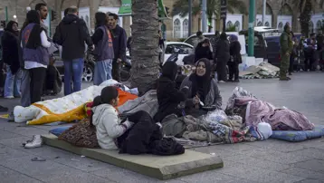 Lübnan'da siviller zorda. Binlerce kişi evlerini terk etti, sokakta kalanlar var