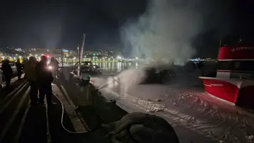 Şile'de yanan yat battı