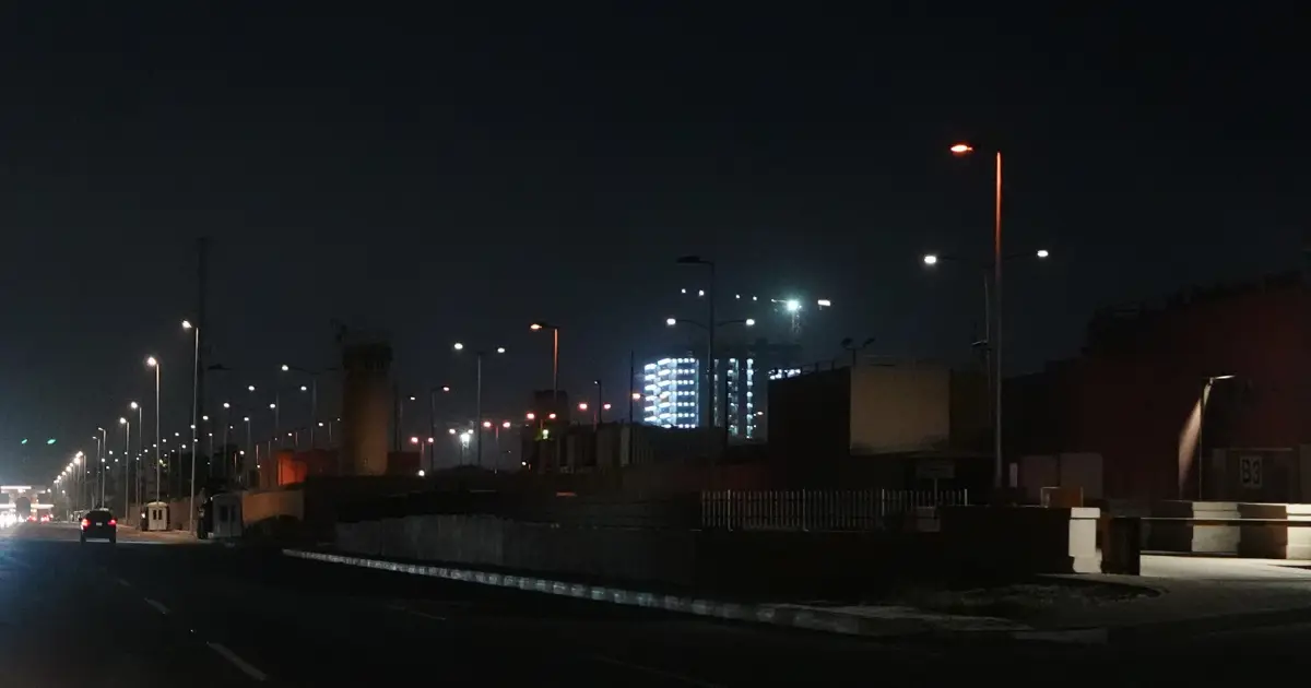 Irak'ın başkenti Bağdat'ta art arda patlama sesleri duyuldu