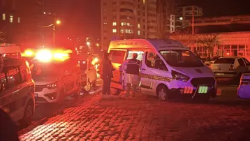 15 yaşındaki çocuk evde dehşet saçtı. Baba ve ağabeyi öldü, babaanne ağır yaralı