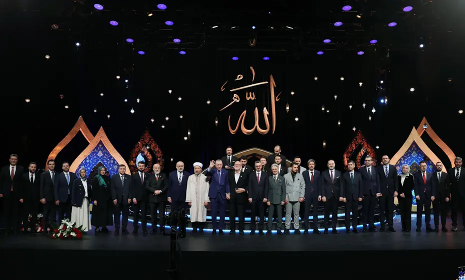 Cumhurbaşkanı Erdoğan: Bir asır önce yazılan kanlı senaryolara izin veremeyiz