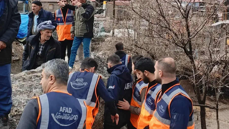 Şırnak'ta sağanak hayatı olumsuz etkiledi