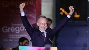 Fransa'da yerel seçim: 3 büyük kenti sol kazandı