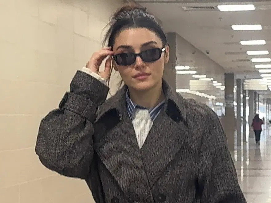Ünlülere uyuşturucu soruşturması: Hande Erçel, Adli Tıp Kurumu'nda test verdi Ünlülere uyuşturucu soruşturması: Hande Erçel, Adli Tıp Kurumu'nda test verdi