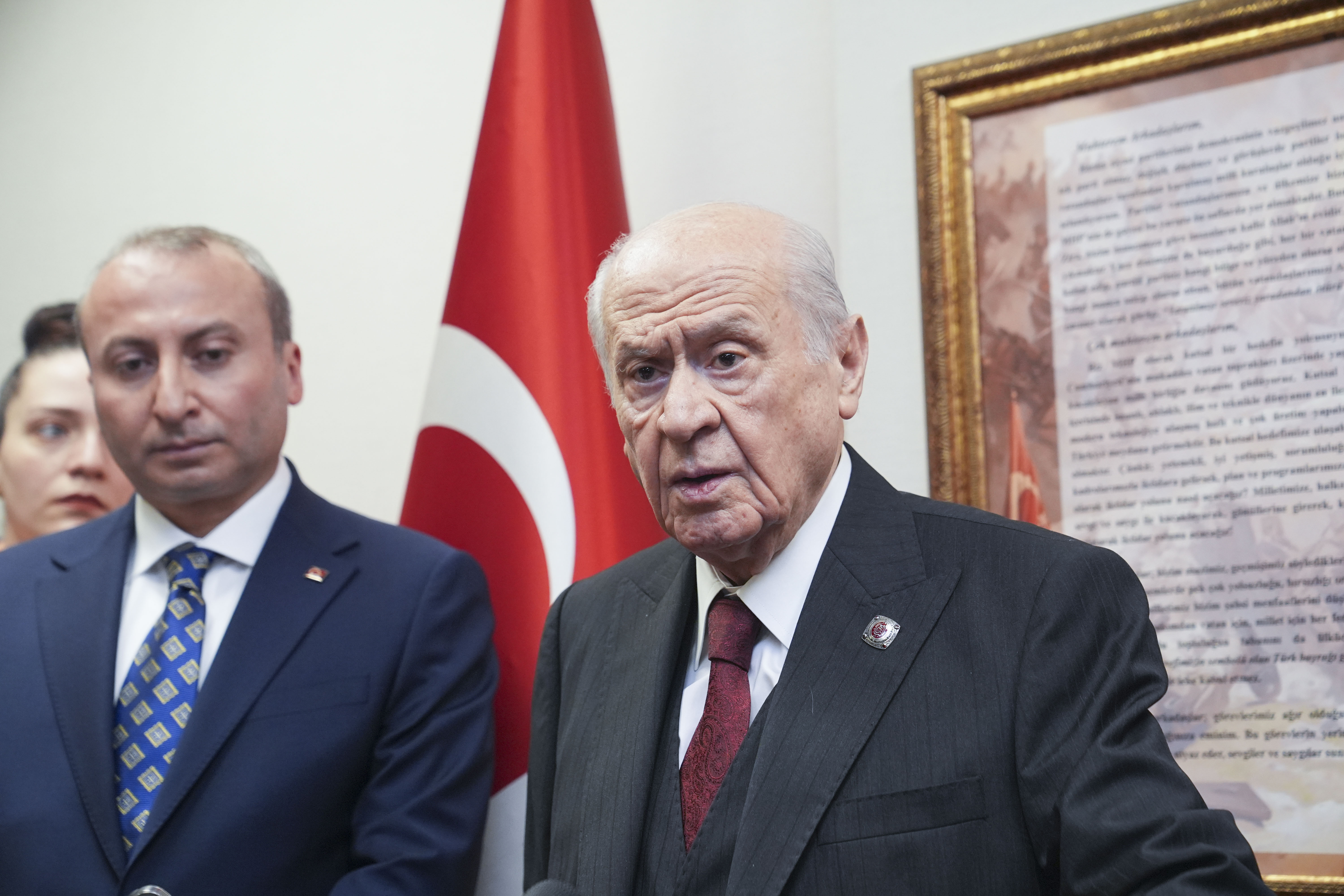Bahçeli: Yönter'in istifası küskünlüğe dayalı değil