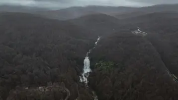 Bursa'da fay hattı çökünce ortaya çıktı, son yağmurla daha coşkulu akıyor