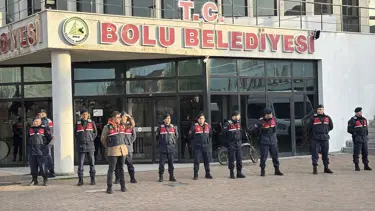 Bolu Belediyesi'nde arama. Bazı evraklara ve dijital materyallere el konuldu
