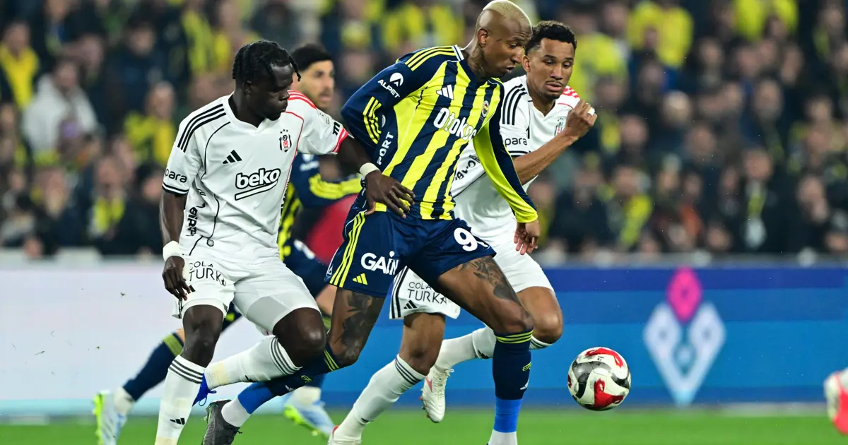 Gol, 90+11'de geldi. Fenerbahçe, Beşiktaş'ı mağlup etti