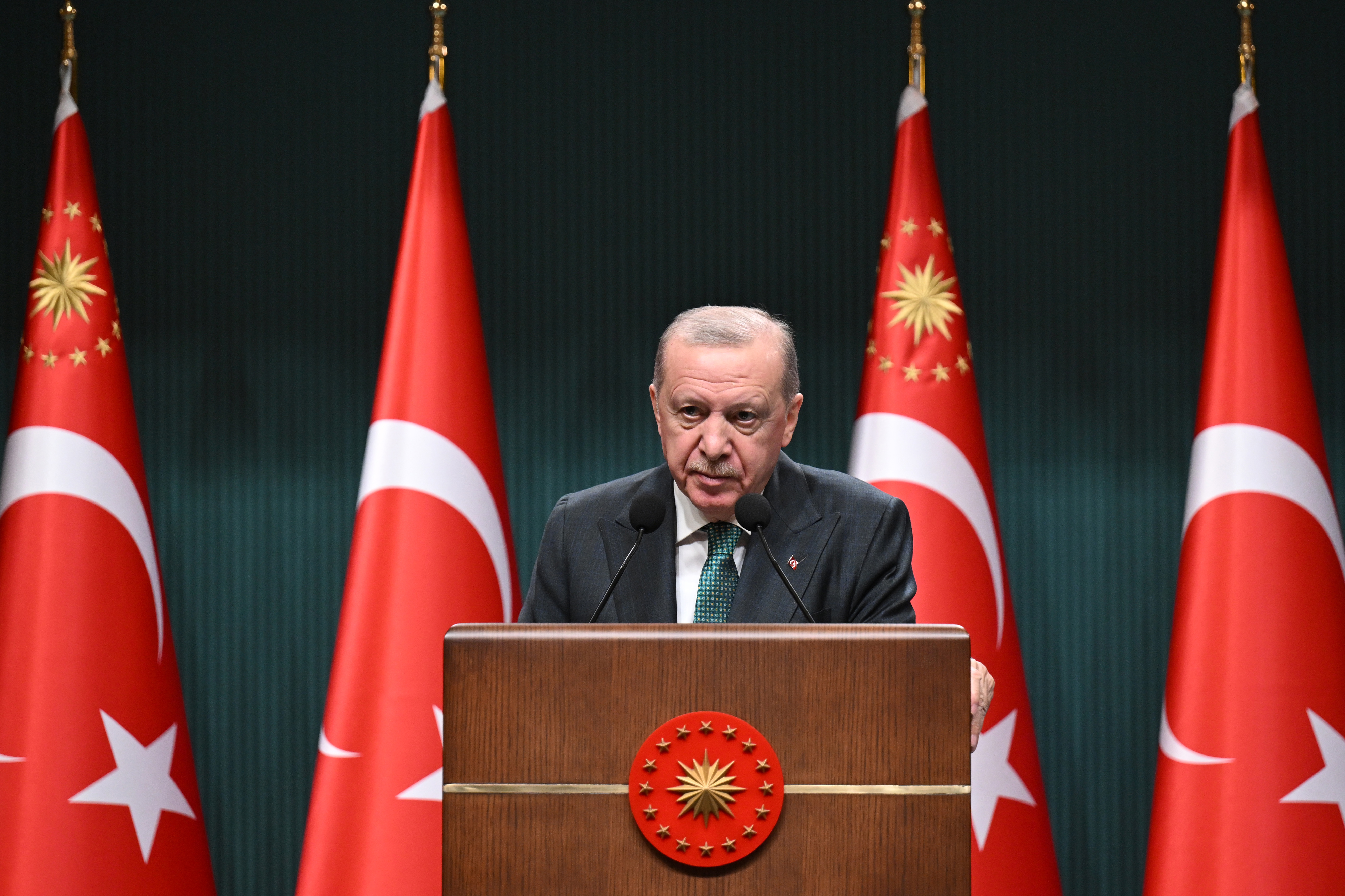 Cumhurbaşkanı Erdoğan, kabine toplantısı sonrası açıklamalarda bulunuyor
