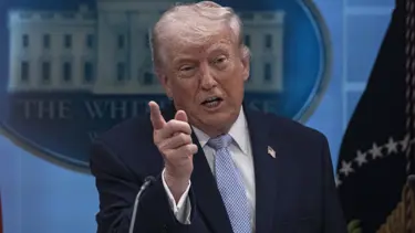  Trump manaadığı düşmanla savaşta