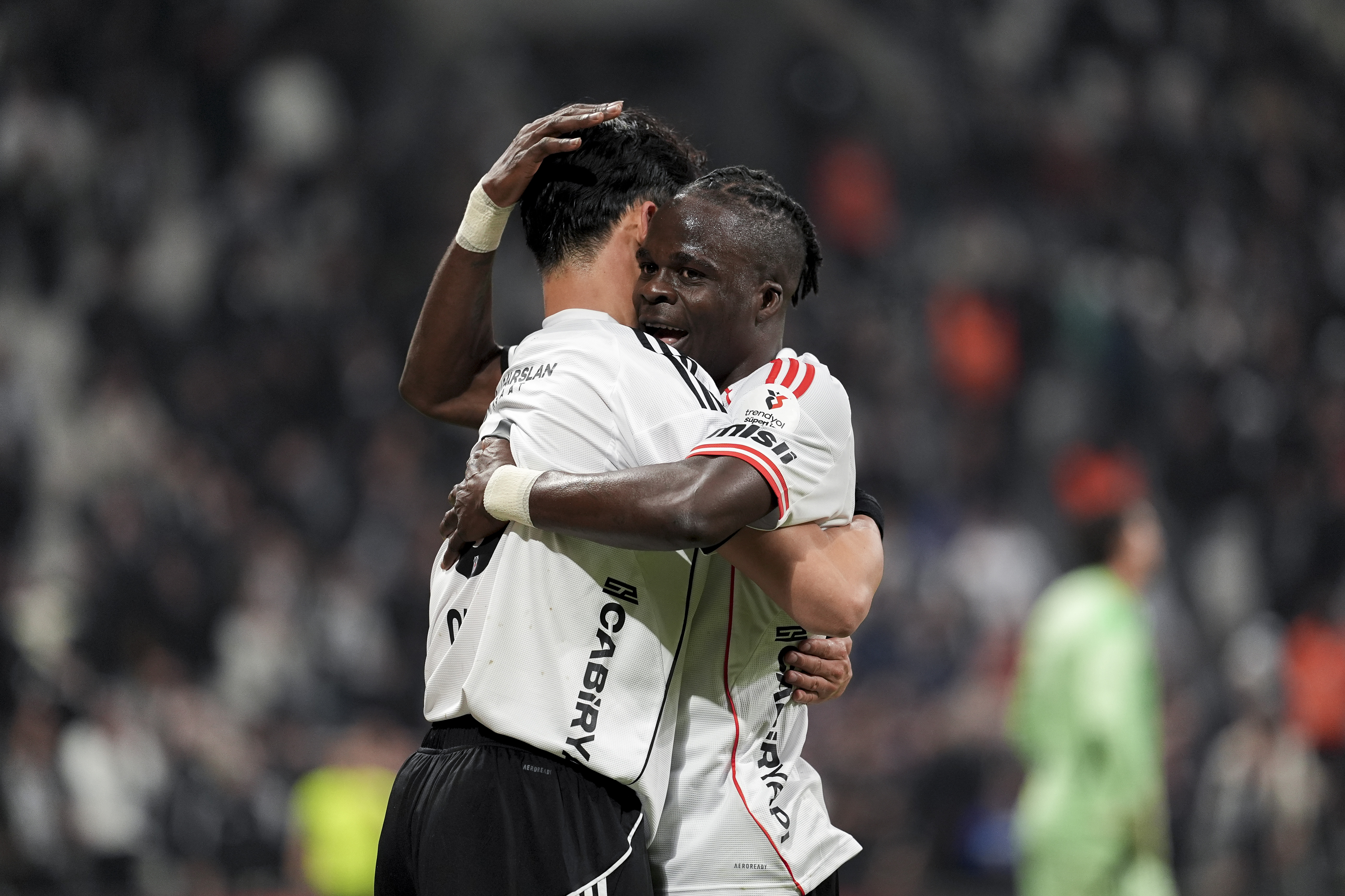 Junior Olaitan, Beşiktaş'ın hedefini açıkladı