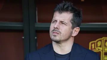 Emre Belözoğlu'ndan hakem isyanı. "Bizi doğradı"