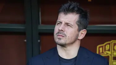 Emre Belözoğlu'ndan hakem isyanı. "Bizi doğradı"