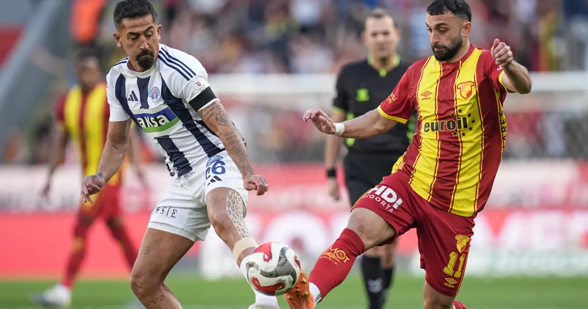 Süper Lig'de geri dönüşlerin maçı. Göztepe ile Kasımpaşa yenişemedi, düşme hattı karıştı
