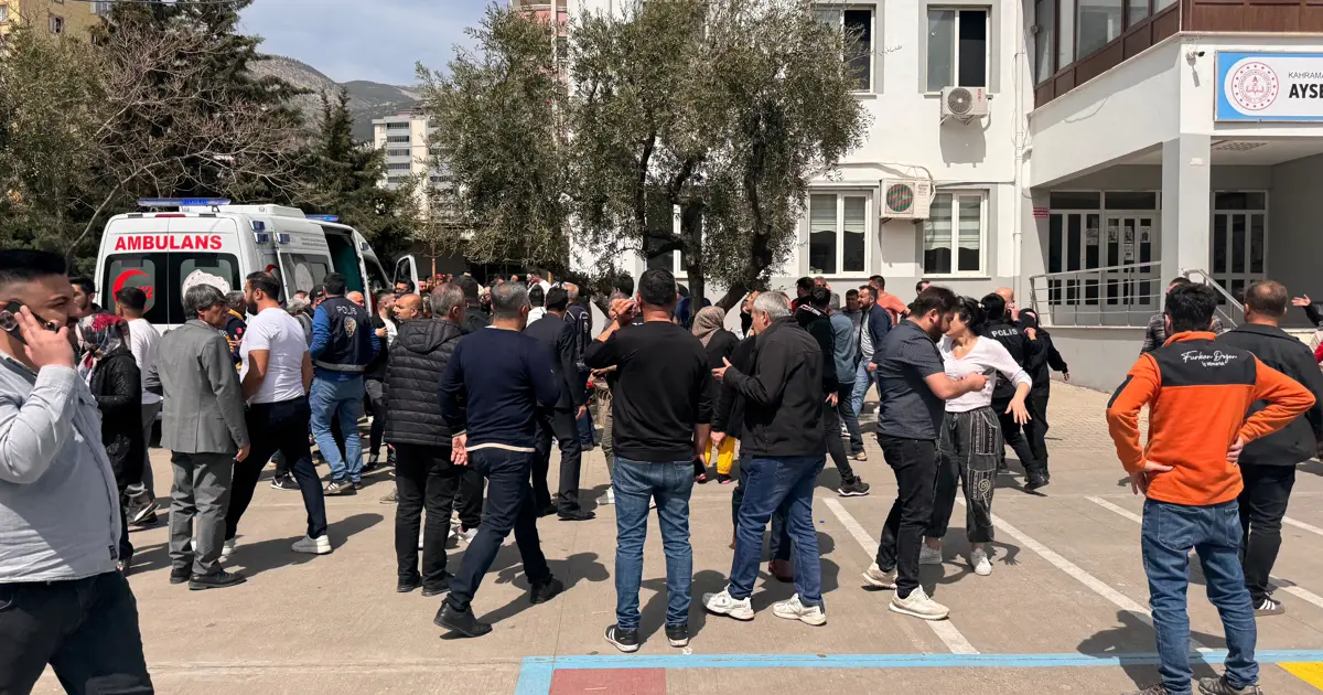 Kahramanmaraş'ta okula silahlı saldırı. İşte olay yerinden ilk görüntüler