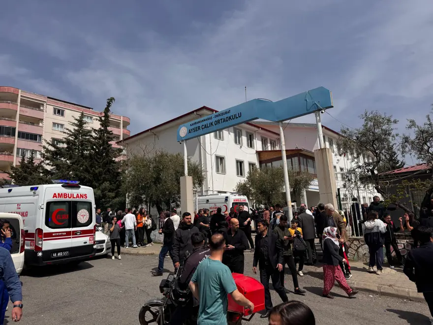 AA-20260415-41112396-41112392-KAHRAMANMARASTA_OKULDA_SILAHLI_SALDIRI-150396 Kahramanmaraş'taki saldırıda yürek yakan ayrıntı