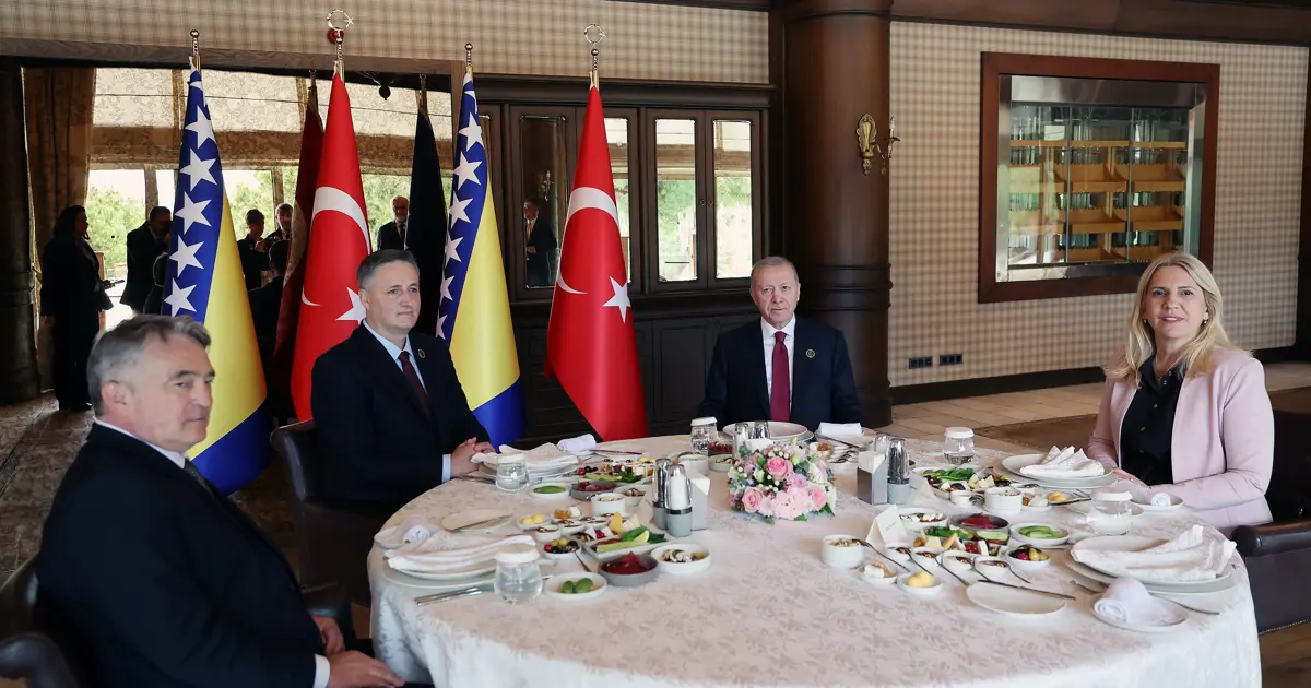 Cumhurbaşkanı Erdoğan'ın diplomasi trafiği sürüyor