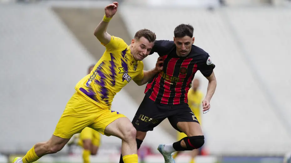 Süper Lig'de düşme hattı alev aldı. Eyüpspor'dan çok kritik zafer