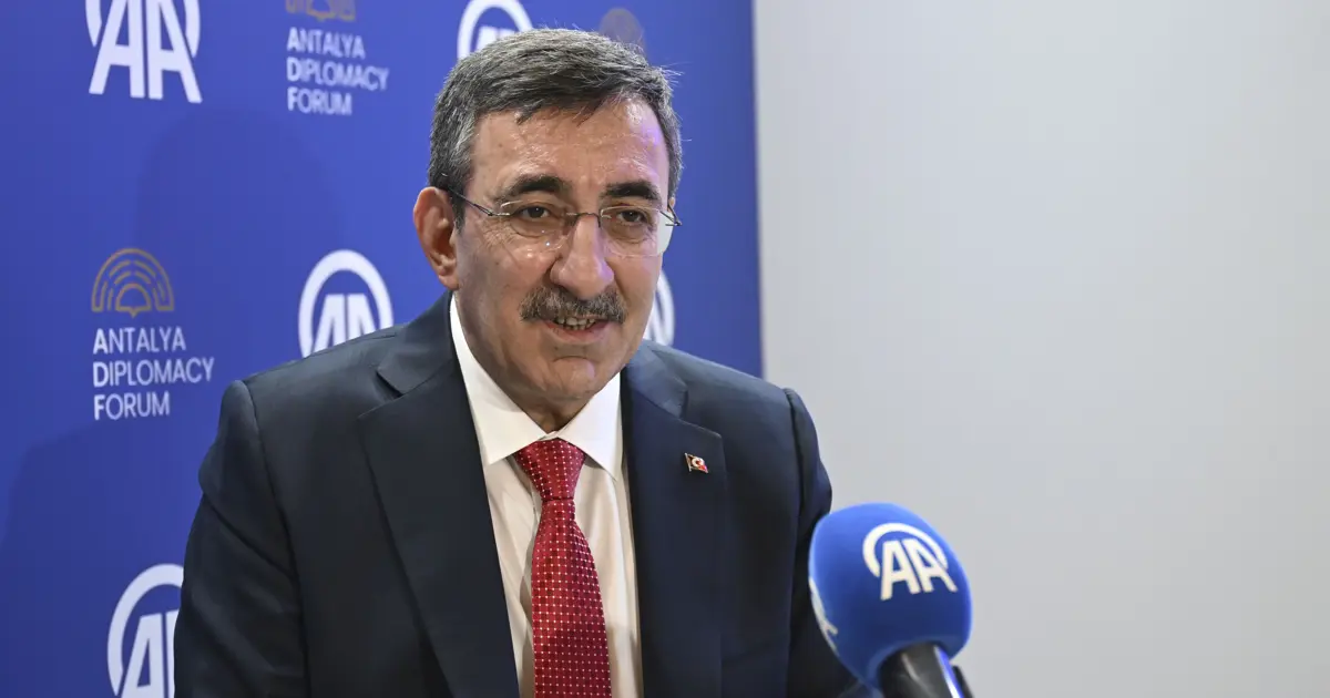Cumhurbaşkanı Yardımcısı Cevdet Yılmaz: Türkiye bu sene zirveler yılı yaşıyor