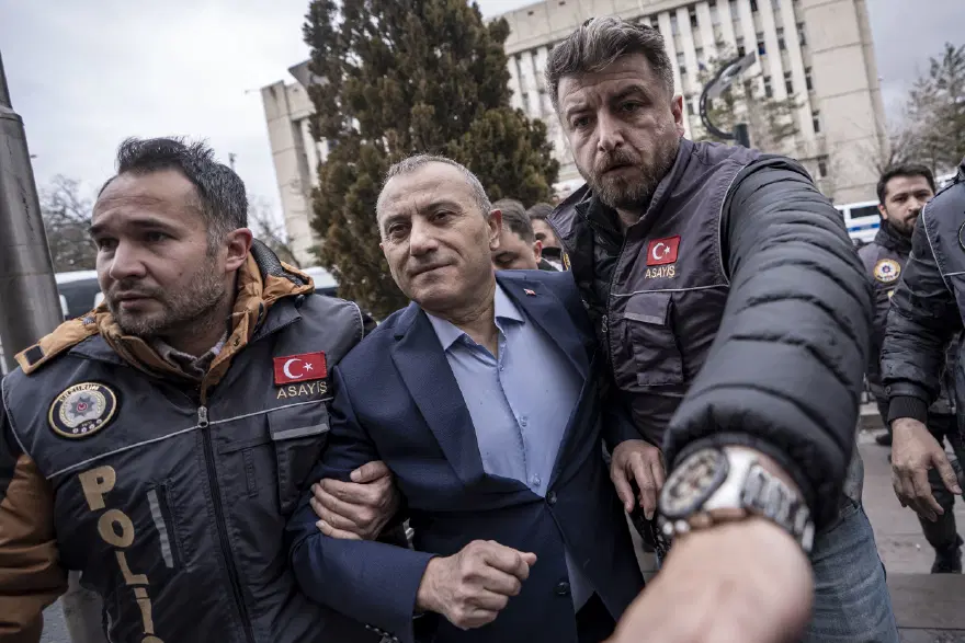 "KAMU GÜCÜNÜN KULLANILDIĞI KARANLIK BİR İLİŞKİ AĞI" 1
