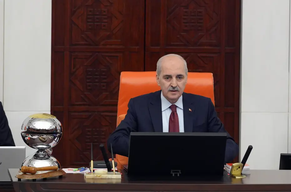 Meclis'te 23 Nisan özel oturumu. Kurtulmuş'tan anayasa mesajı