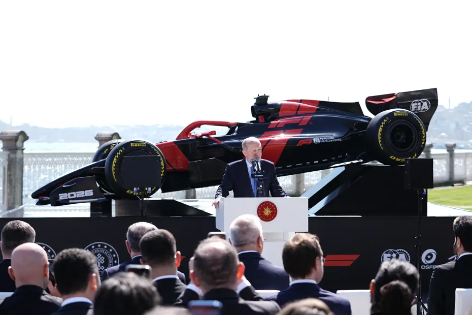 Formula 1 yeniden Türkiye'de. Cumhurbaşkanı Erdoğan: Beş dönem ev sahipliği yapılacak