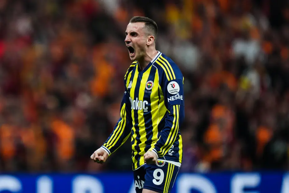 Fenerbahçeli Kerem Aktürkoğlu ve İsmail Yüksek'ten sitem. 