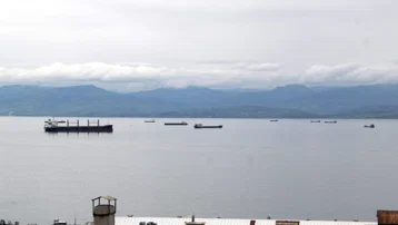 Karadeniz'de çok kuvvetli fırtına beklentisi. Gemiler tek tek sığınıyor