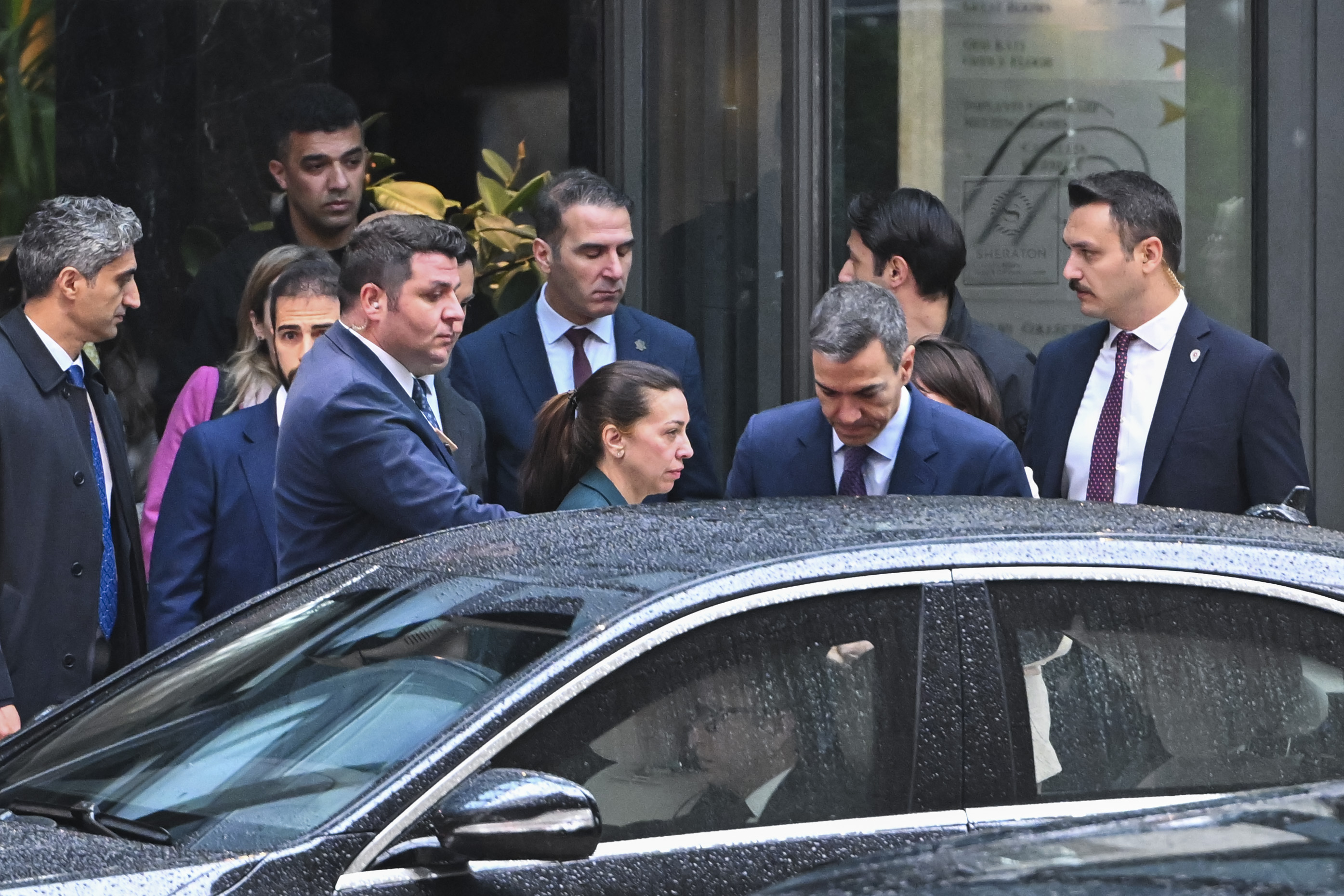 Uçağı zorunlu inen İspanya Başbakanı Ankara'dan ayrılıyor