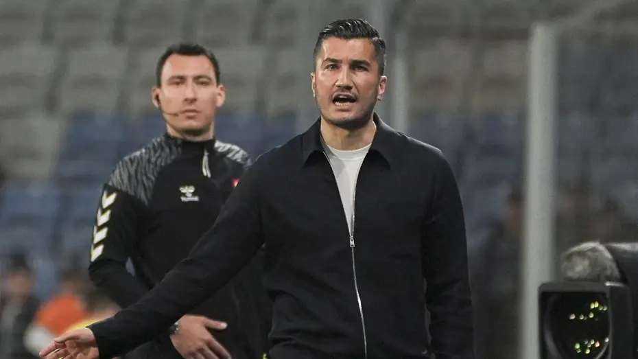 Başakşehir'in kaderi Trabzonspor'a bağlı. 